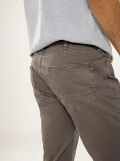 Eddie Relaxed Fit Slim Straight Leg Essential Twill Pants