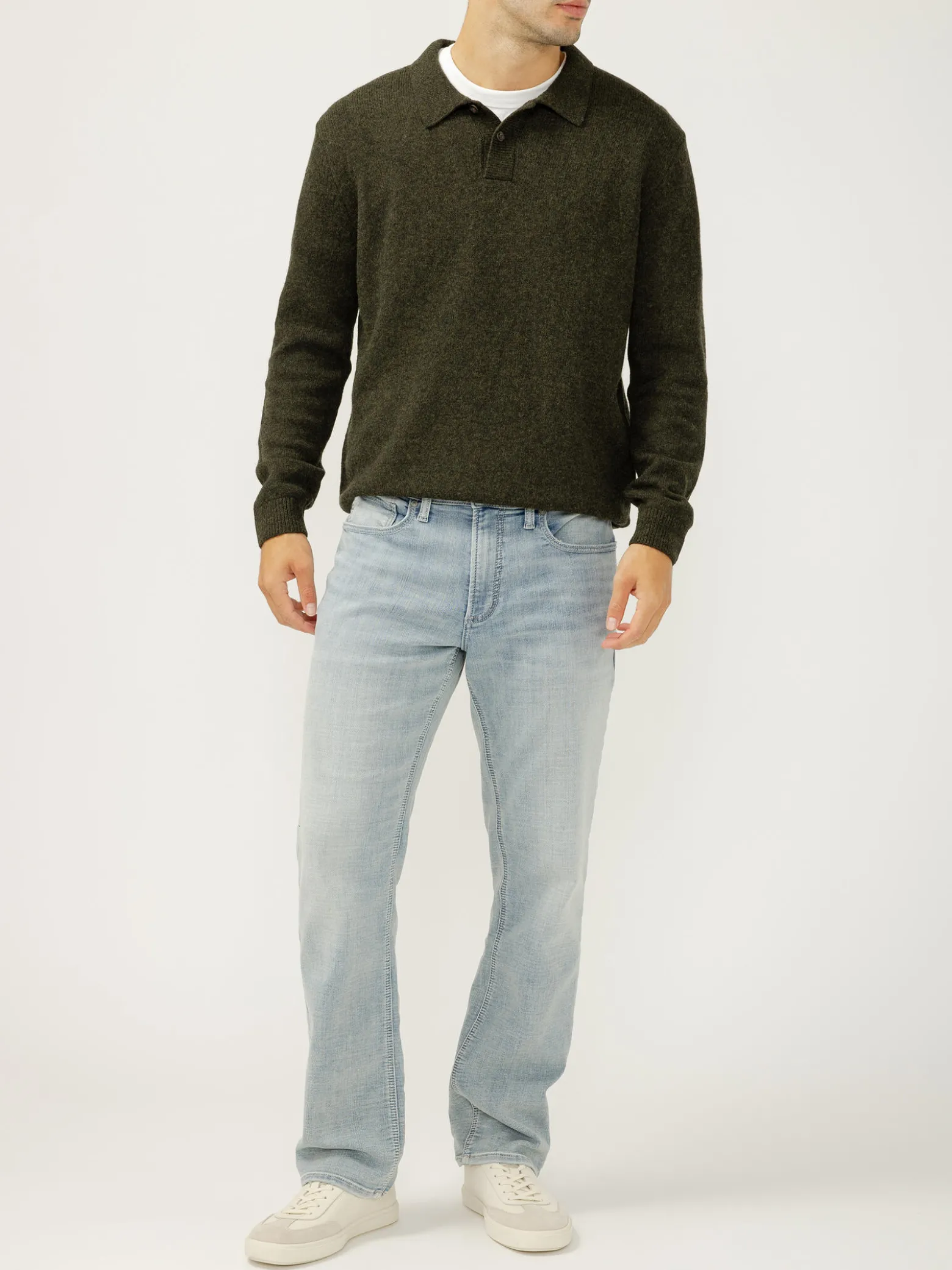 Grayson Classic Fit Straight Leg Jeans