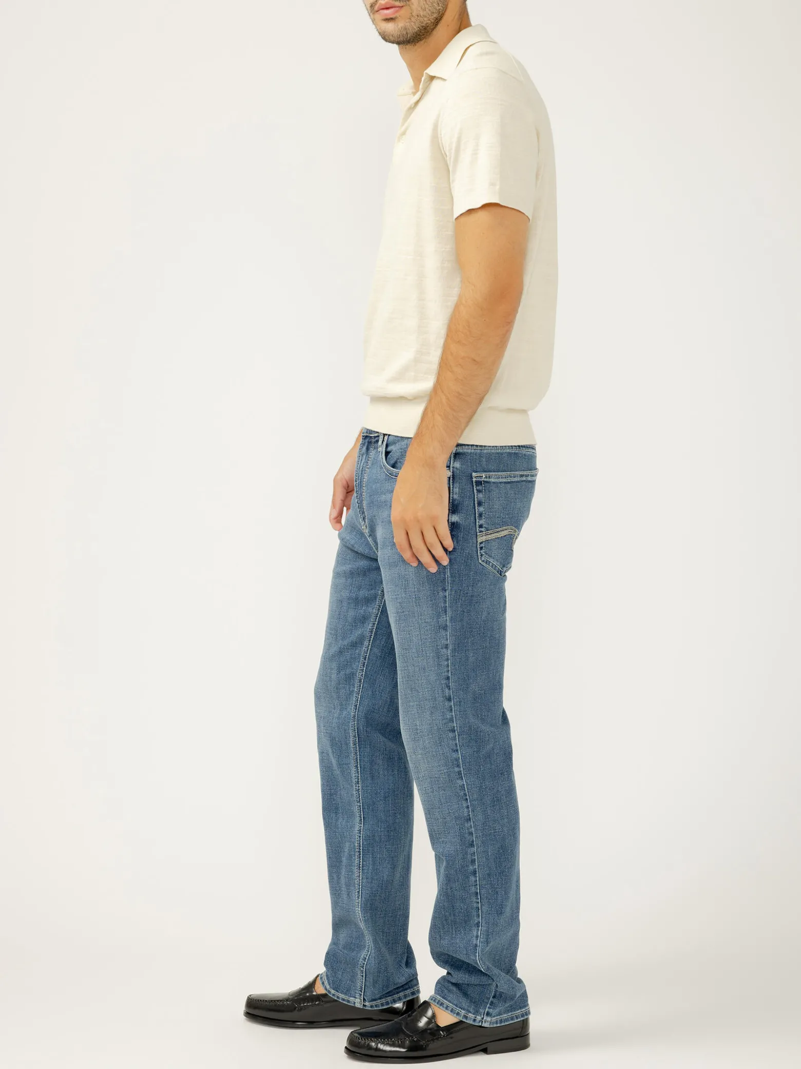 Grayson Classic Fit Straight Leg Jeans