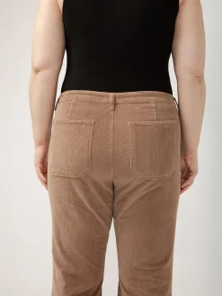Isbister High Rise Flare Leg Corduroy Pant Plus Size