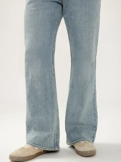 Jack Relaxed Fit Wide Bootcut Jeans