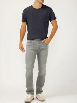 Konrad Slim Fit Slim Leg Jeans