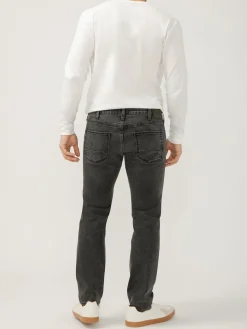 Konrad Slim Fit Slim Leg Jeans