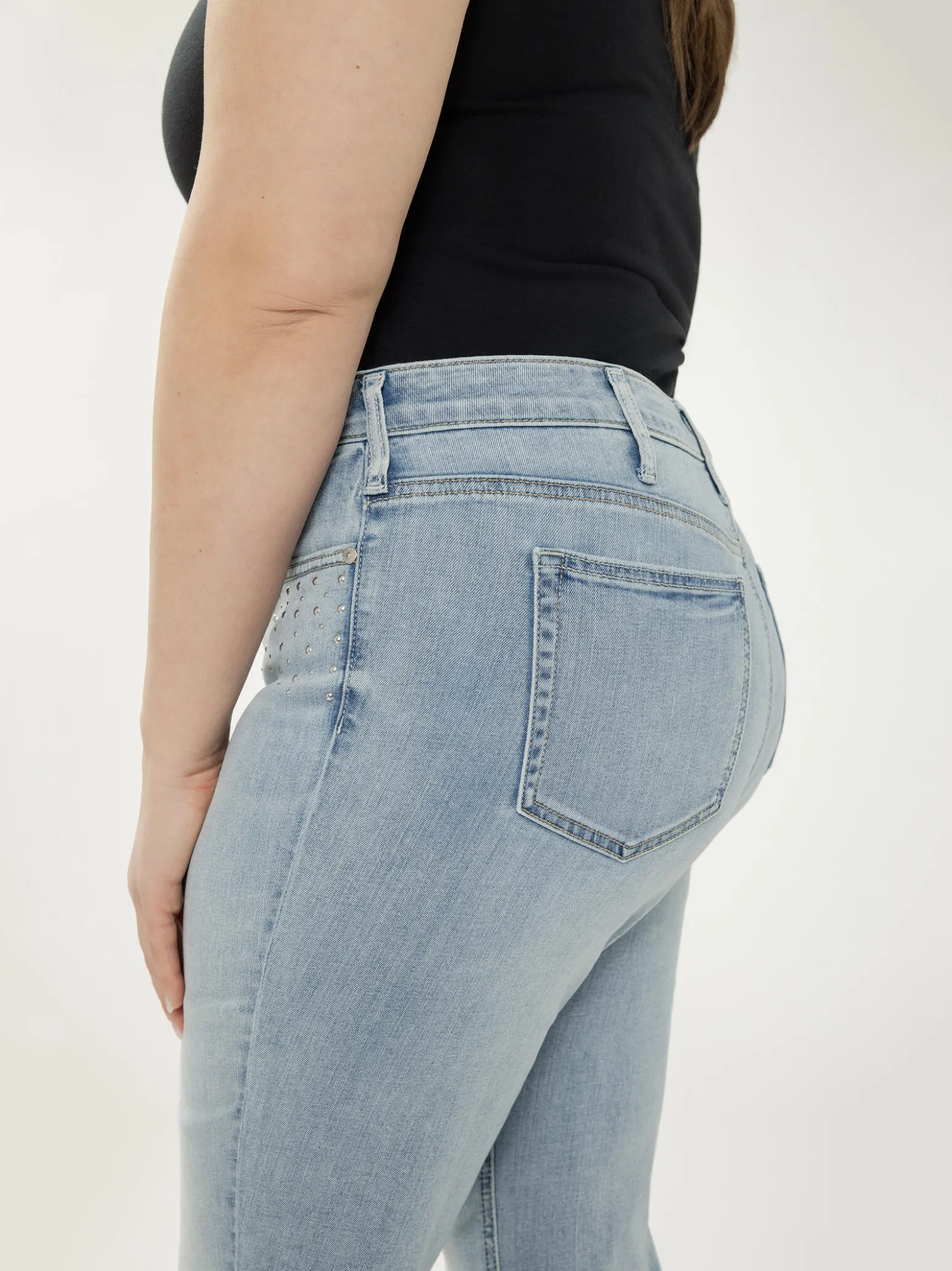 Suki Mid Rise Bootcut Luxe Stretch Jeans Plus Size