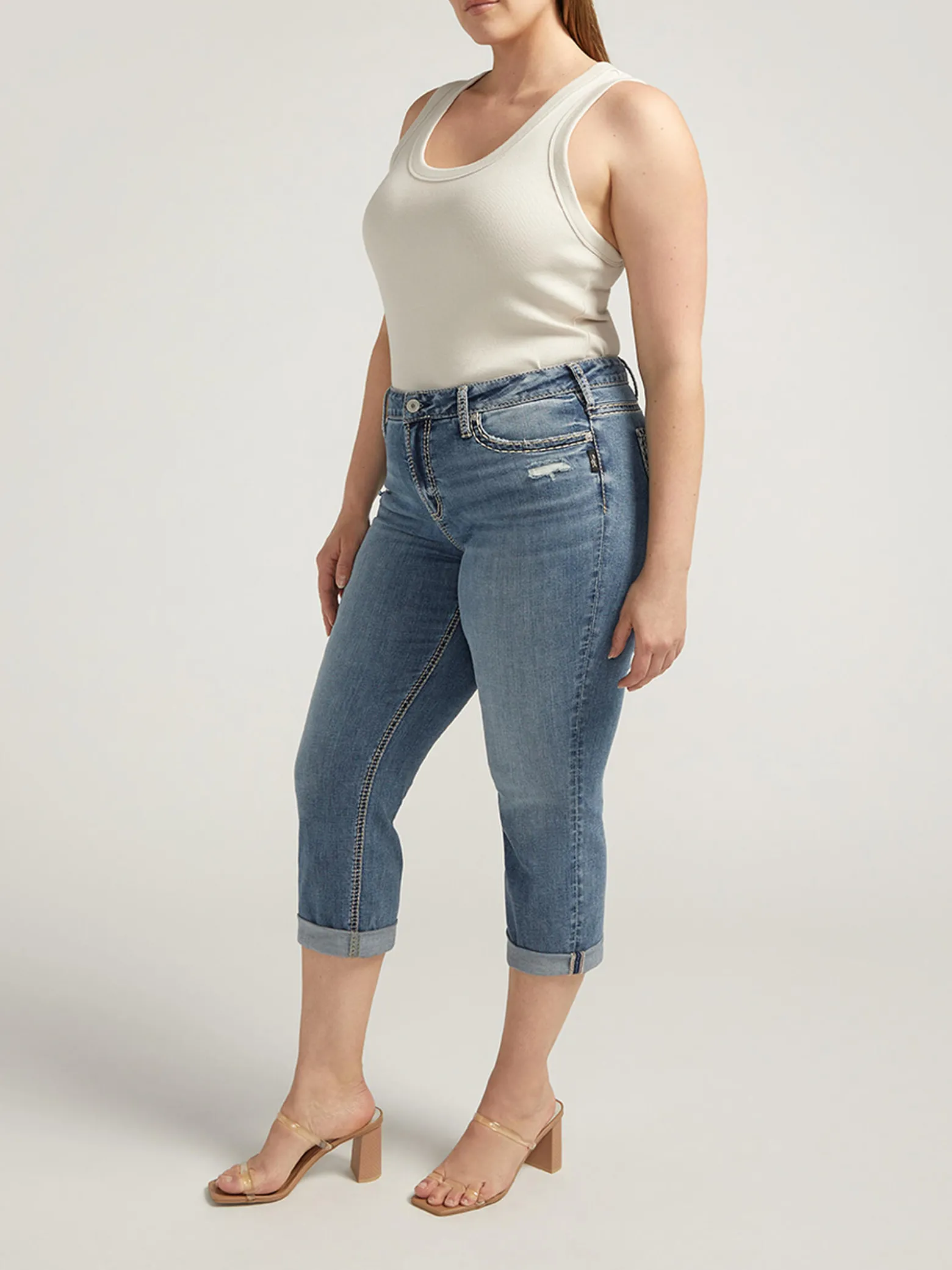Suki Mid Rise Capri Plus Size