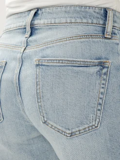 Suki Mid Rise Cropped Wide Leg Jeans