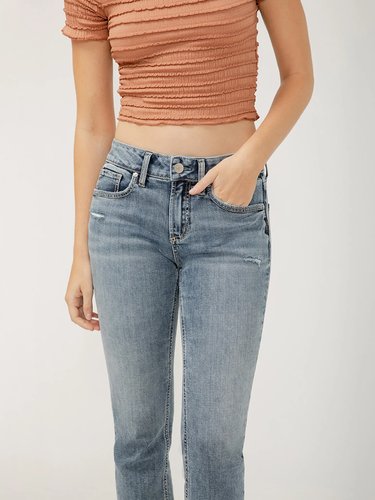 Suki Mid Rise Luxe Stretch Capri
