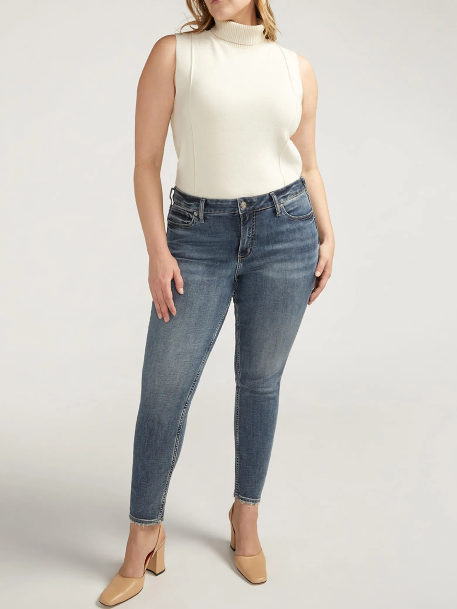 Suki Mid Rise Skinny Jeans Plus Size