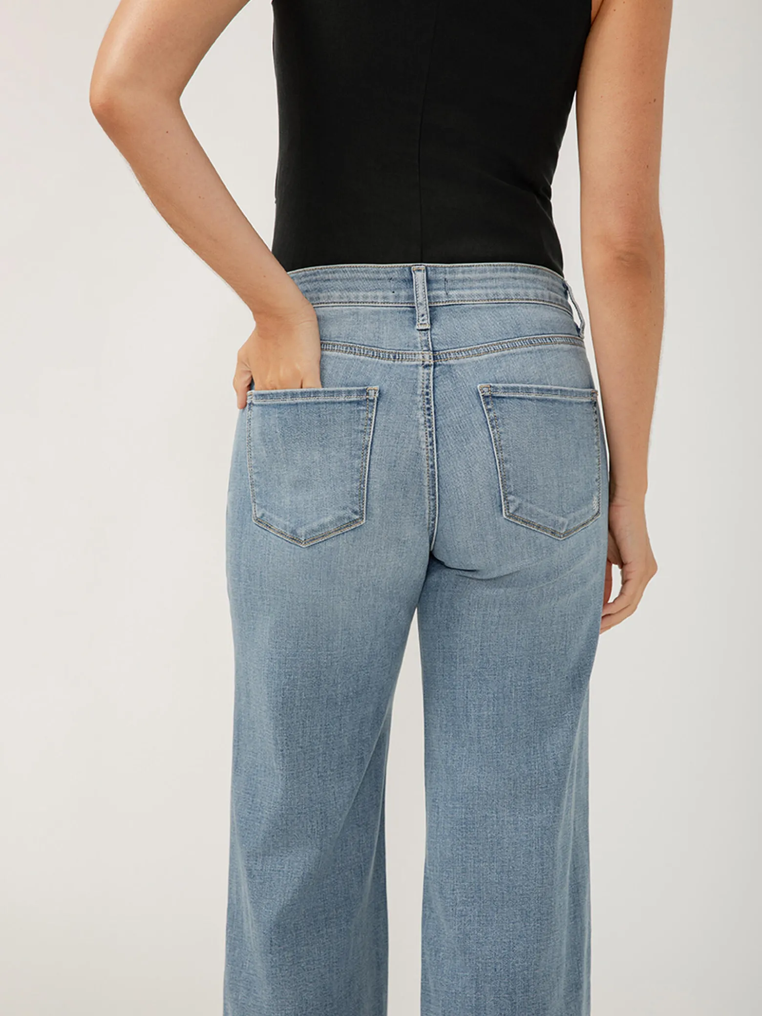 Suki Mid Rise Wide Leg Luxe Stretch Jeans