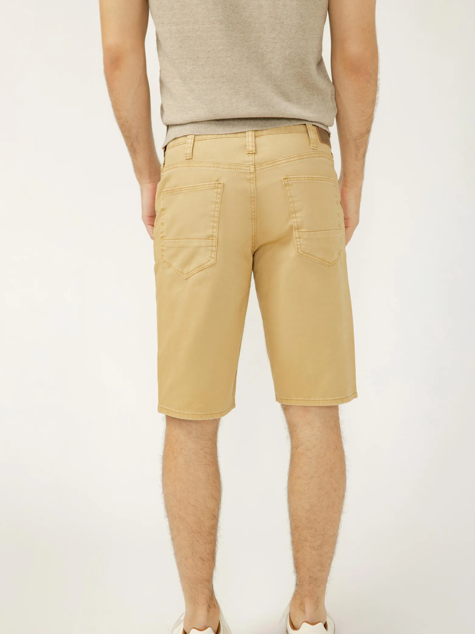 Zac Relaxed Fit Essential Twill Shorts