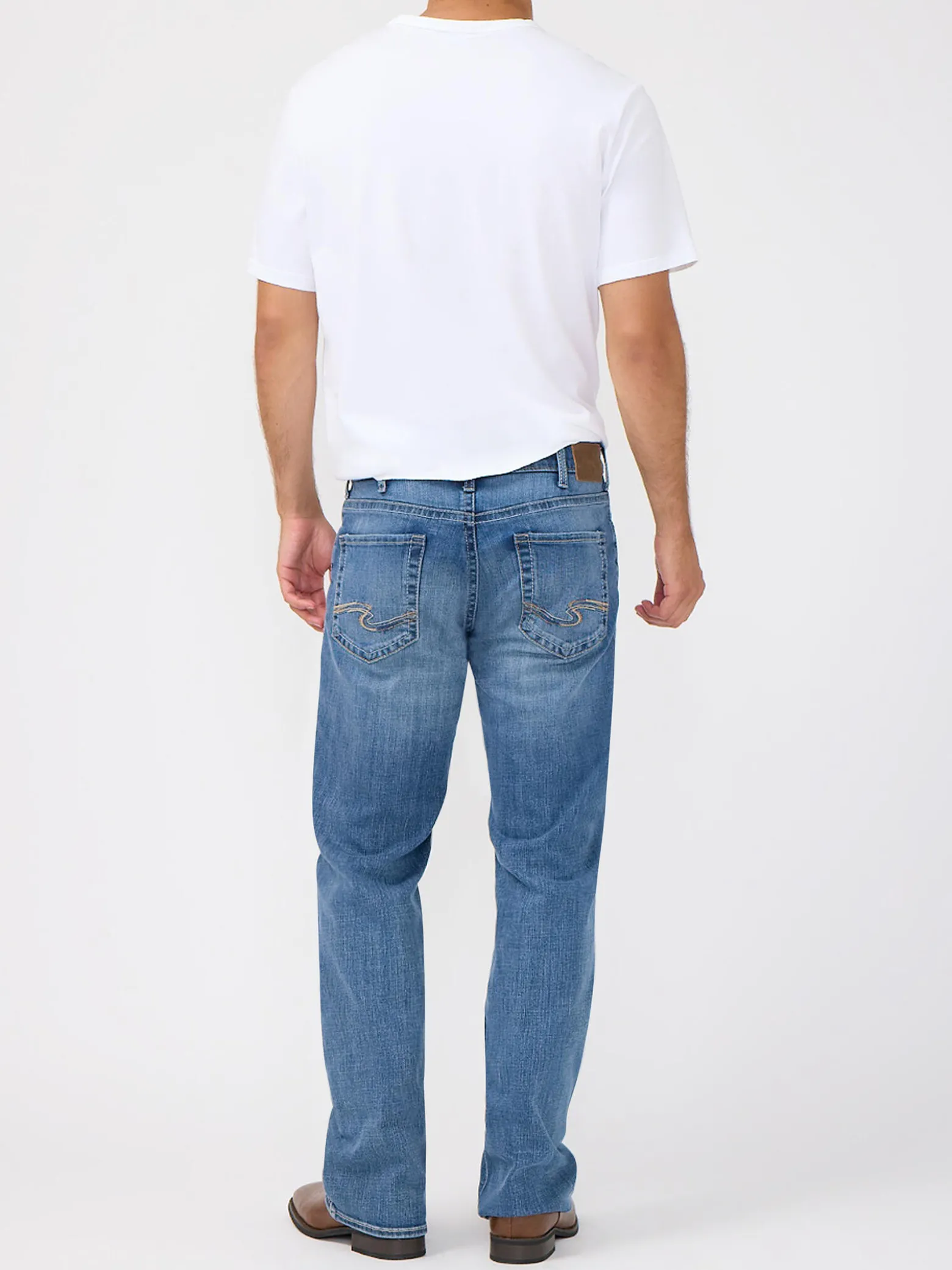 Zac Relaxed Fit Straight Leg Frontier Strong Jeans